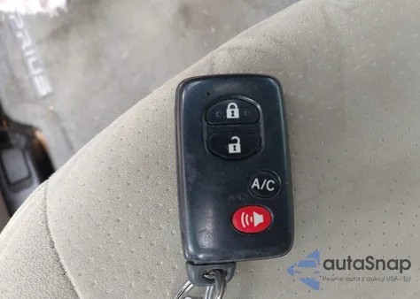 2015 Toyota Prius Three from USA, damaged, VIN JTDKN3DU8F0400244